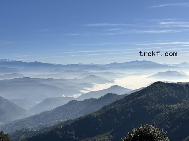 Hills and mountains visible on a clear sunny day from Shivapuri-Nagarjun Natio<em></em>nal Park in Kathmandu. Image by Abhaya Raj Joshi 